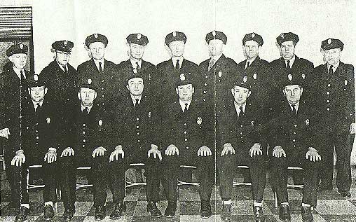 1958 Police Group Image